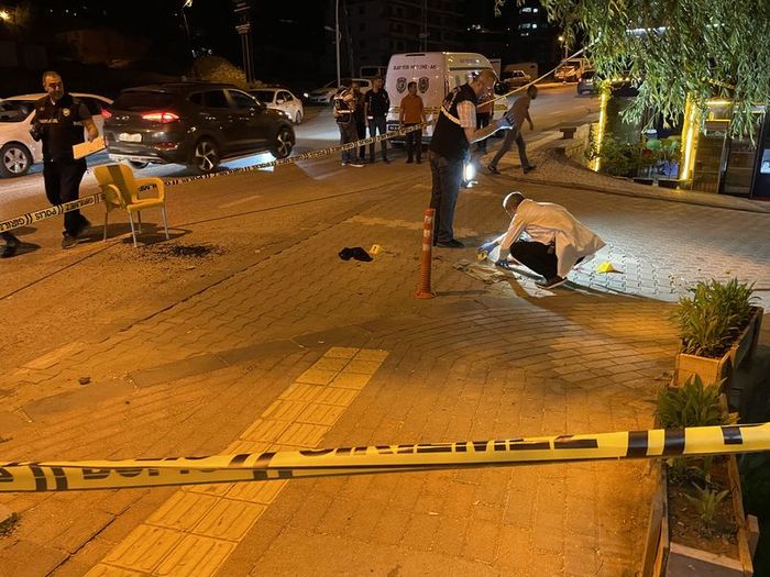 Ankara’da komşuların gürültü kavgasında katliam: 2’si çocuk 5 kişi öldü…