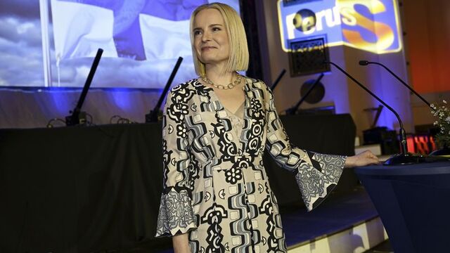 Finlandiya Başbakan Yardımcısı Purra ırkçı paylaşımları nedeniyle özür diledi…