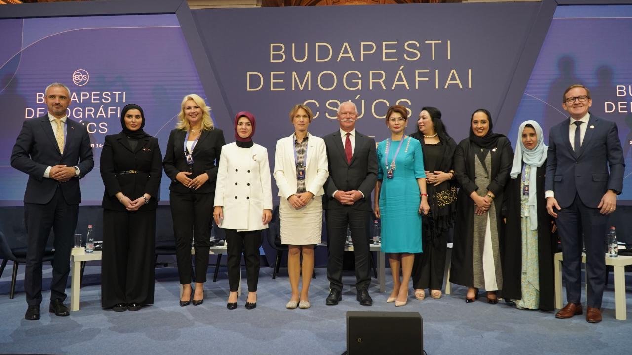 Bakan Göktaş, ‘Budapeşte Demografi Zirvesi’ne katıldı