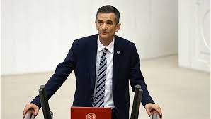 İYİ Parti’de krizi derinleştirecek açıklama!