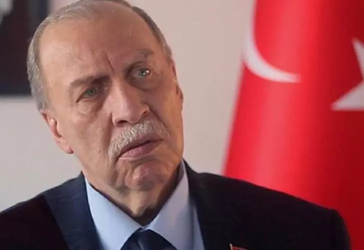 Eski Çalışma Bakanı Yaşar Okuyan hayatını kaybetti