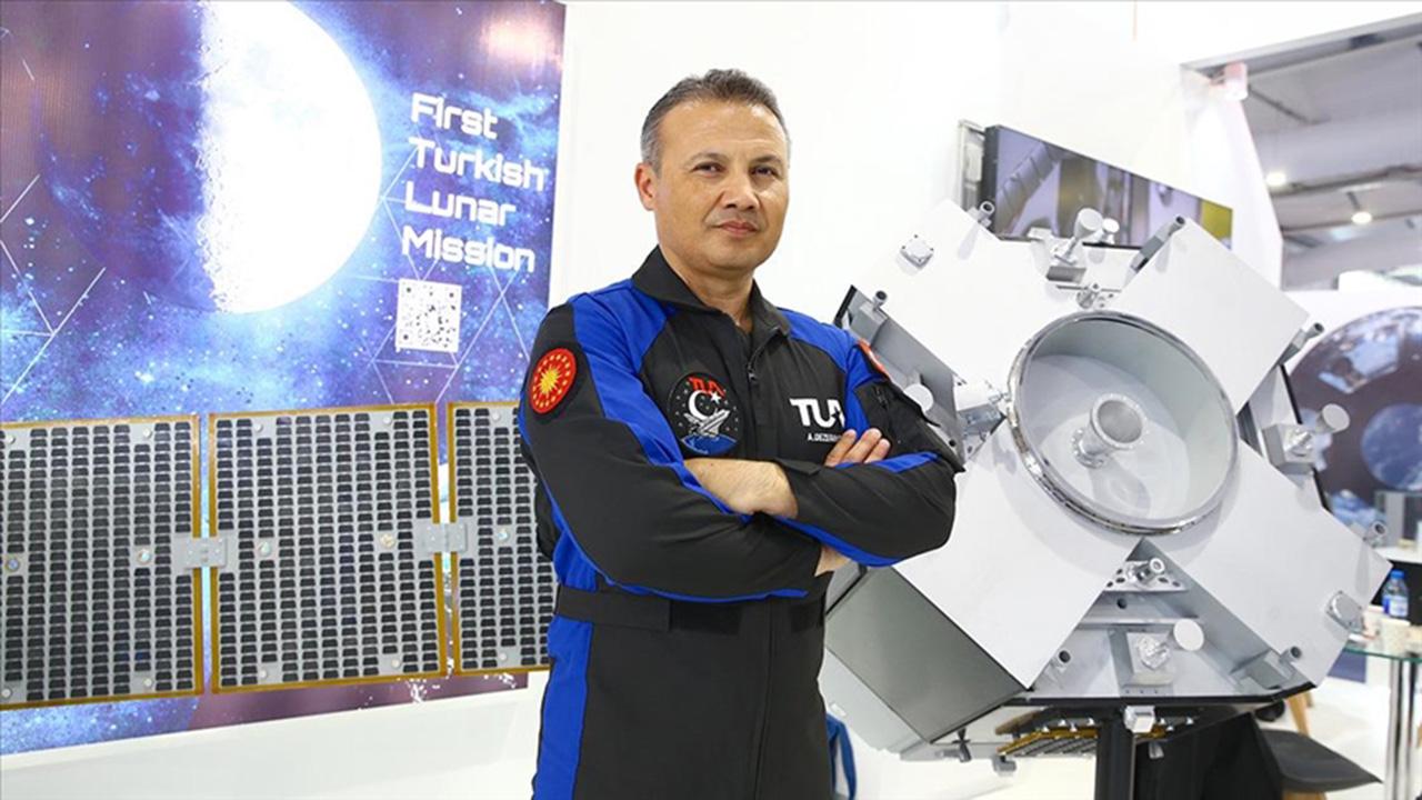 Ertelenen uzay yolculuğunun bu gece 00.49’da başlaması planlanıyor