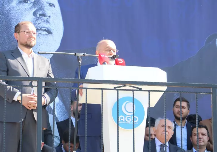 Karamollaoğlu’ndan dikkat çeken sözler: ‘Yeri geldiğinde hasımlarımızla bile iş birliği yapma mecburiyetinde kalabiliriz’