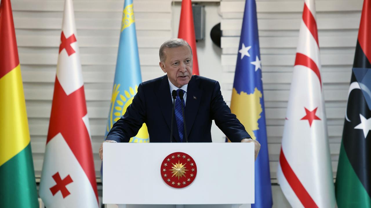 Cumhurbaşkanı Erdoğan: Süreci birçok ülkeye kıyasla daha kolay atlatacağız