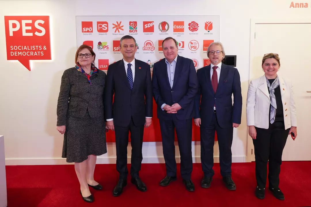 CHP Genel Başkanı Özgür Özel Brüksel’de temaslarda bulundu